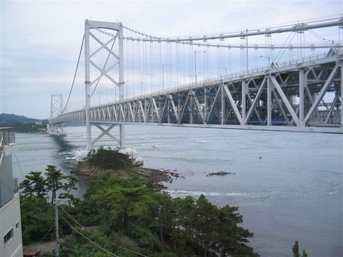鳴門大橋